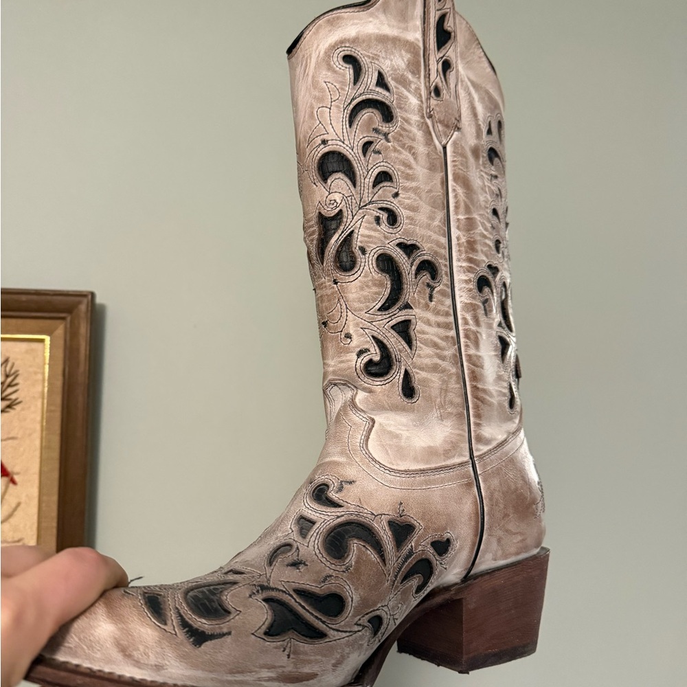 J.B. Dillon Tan and Brown Cowboy Boots - Picture 8 of 8